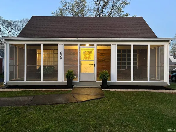 $249,900 | 530 Chippewa Drive, Jeffersonville, IN 47130