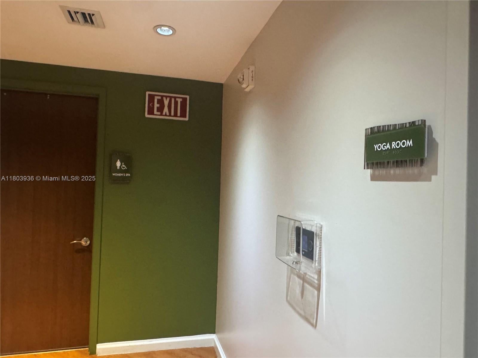 2641 North Flamingo Road, Unit 1001N Sunrise, FL 33323 - Photo 26 of 84 Yoga room and Bathroom s