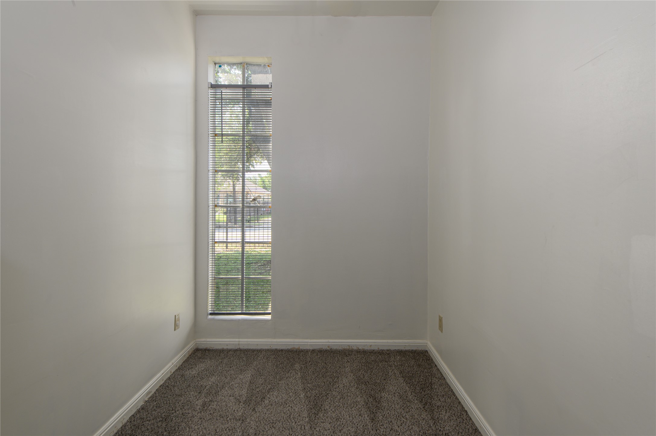 4705 Lyons Avenue, Unit 2 Houston, TX 77020 - Photo 2 of 15