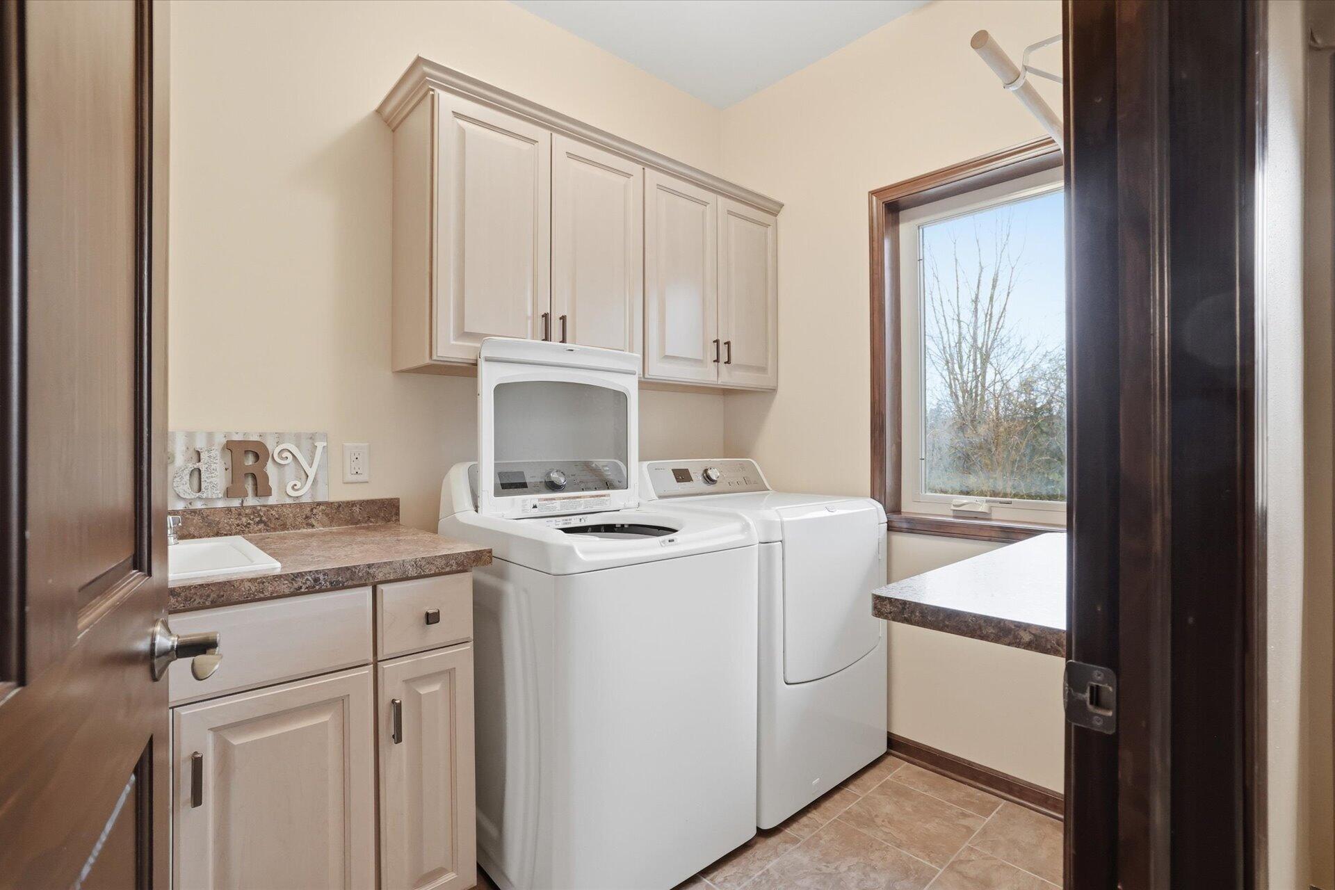 N7026 County DD Spring Prairie, WI 53105 - Photo 5 of 40 Laundry room LL