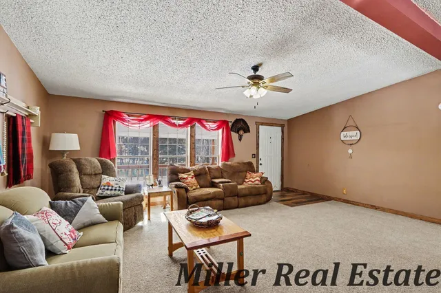 $284,900 | 5580 Osborne Road, Delton, MI 49046