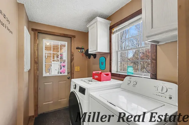 $284,900 | 5580 Osborne Road, Delton, MI 49046