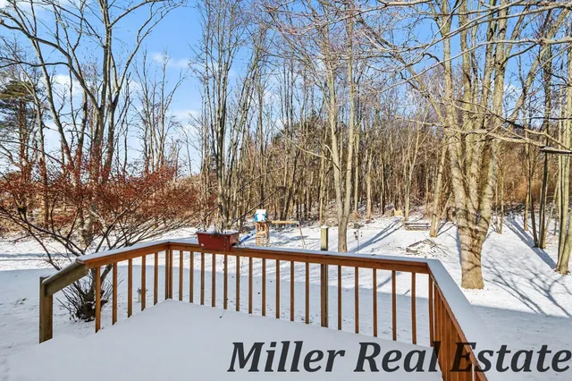 $284,900 | 5580 Osborne Road, Delton, MI 49046