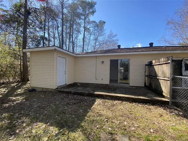 $1,050 | Undisclosed Address, Slidell, LA 70460