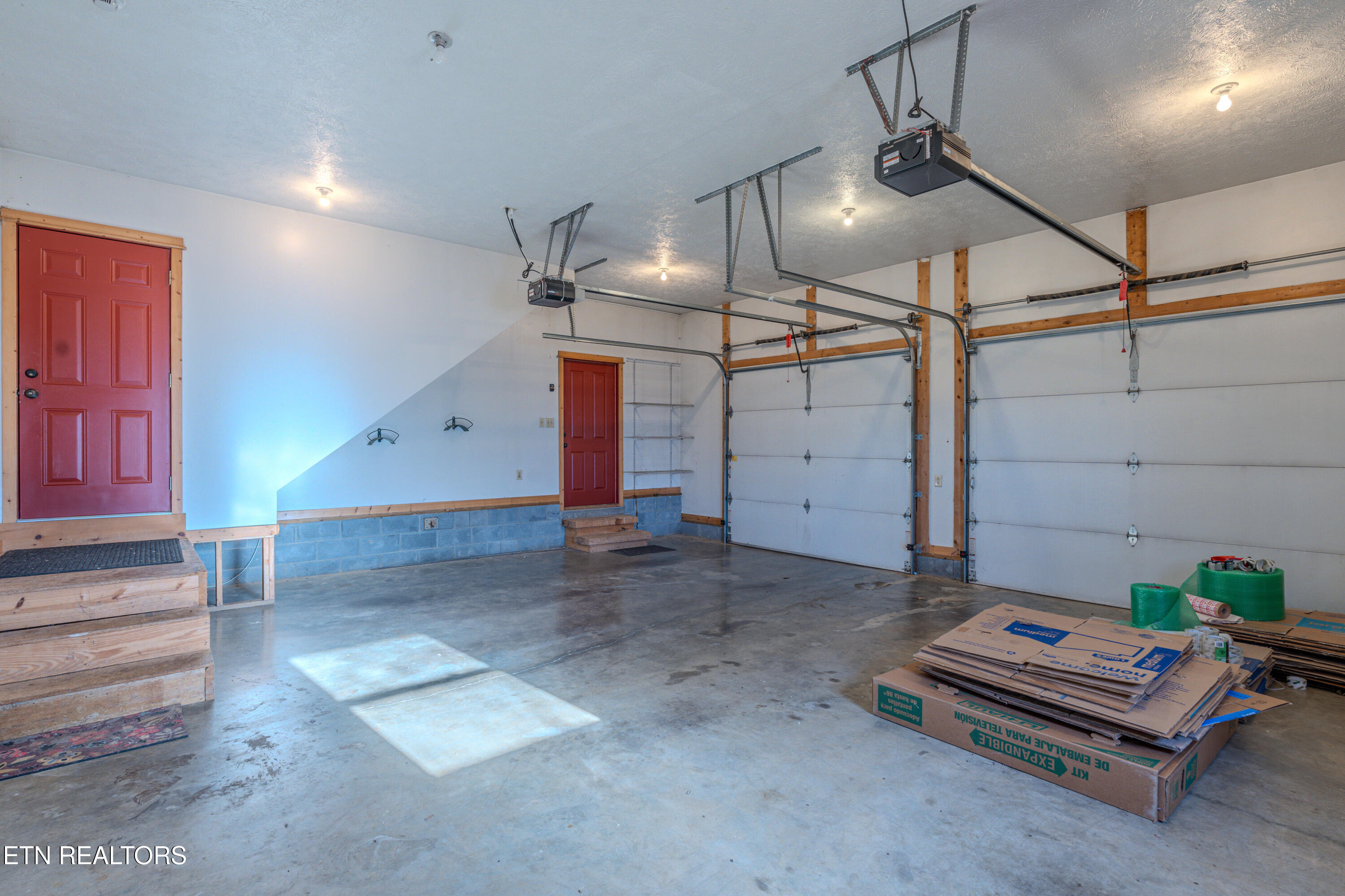 2386 Lower Rinehart Road Dandridge, TN 37725 - Photo 39 of 56 20250122-20250122-DSC05401-HDR