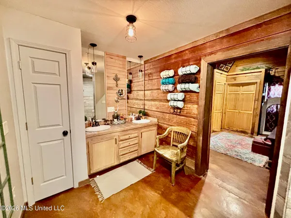 $279,500 | 54 Kennedy Road, Unit 1, Tylertown, MS 39667