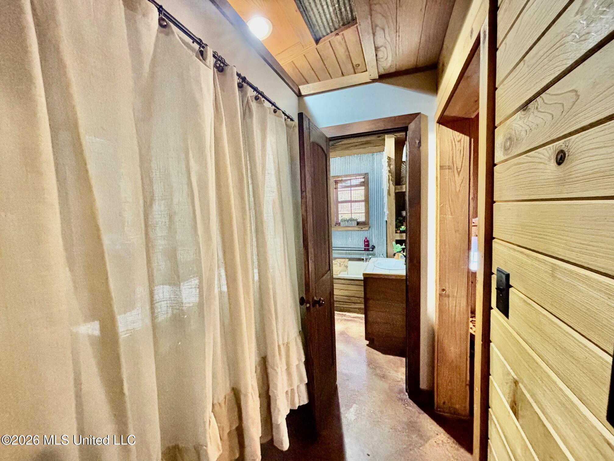 54 Kennedy Road, Unit 1 Tylertown, MS 39667 - Photo 15 of 29 IMG_2995