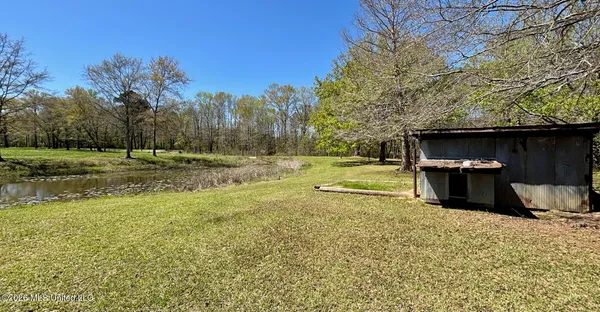 $279,500 | 54 Kennedy Road, Unit 1, Tylertown, MS 39667