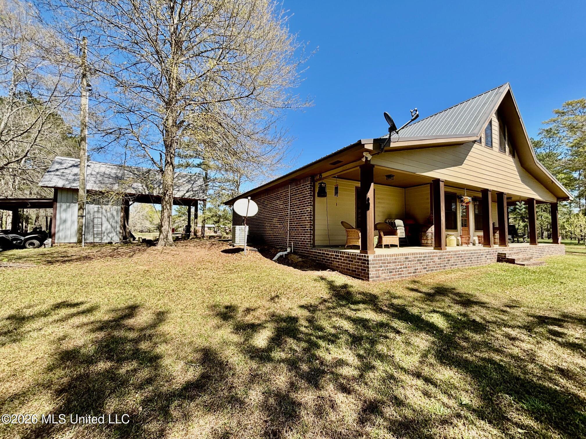 54 Kennedy Road, Unit 1 Tylertown, MS 39667 - Photo 4 of 29 IMG_3003