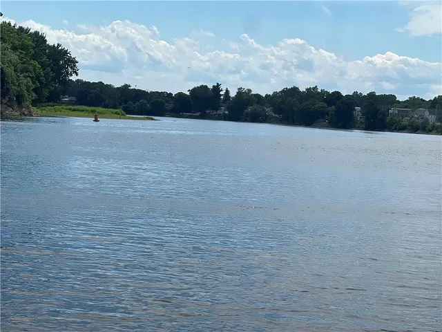 $799,000 | 1 Kelts Grove Road, Waterford, NY 12188