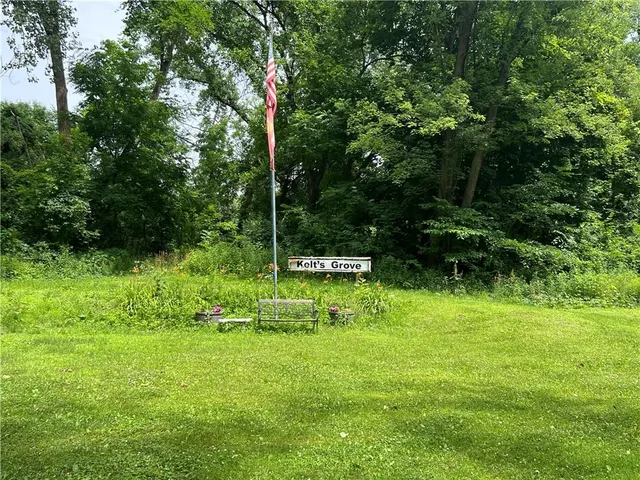 $799,000 | 1 Kelts Grove Road, Waterford, NY 12188