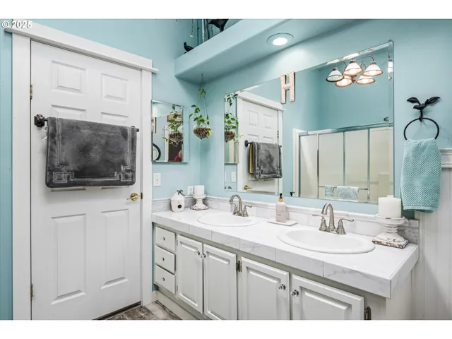 $319,000 | 3220 Crescent Avenue, Unit 34, Eugene, OR 97408