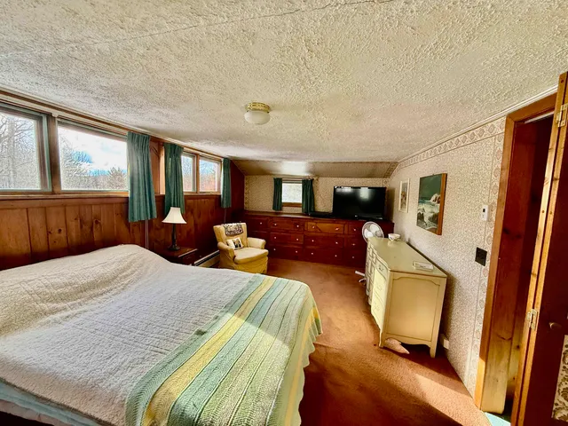 $299,000 | 1397 Highway 12, Elmore, VT 05680