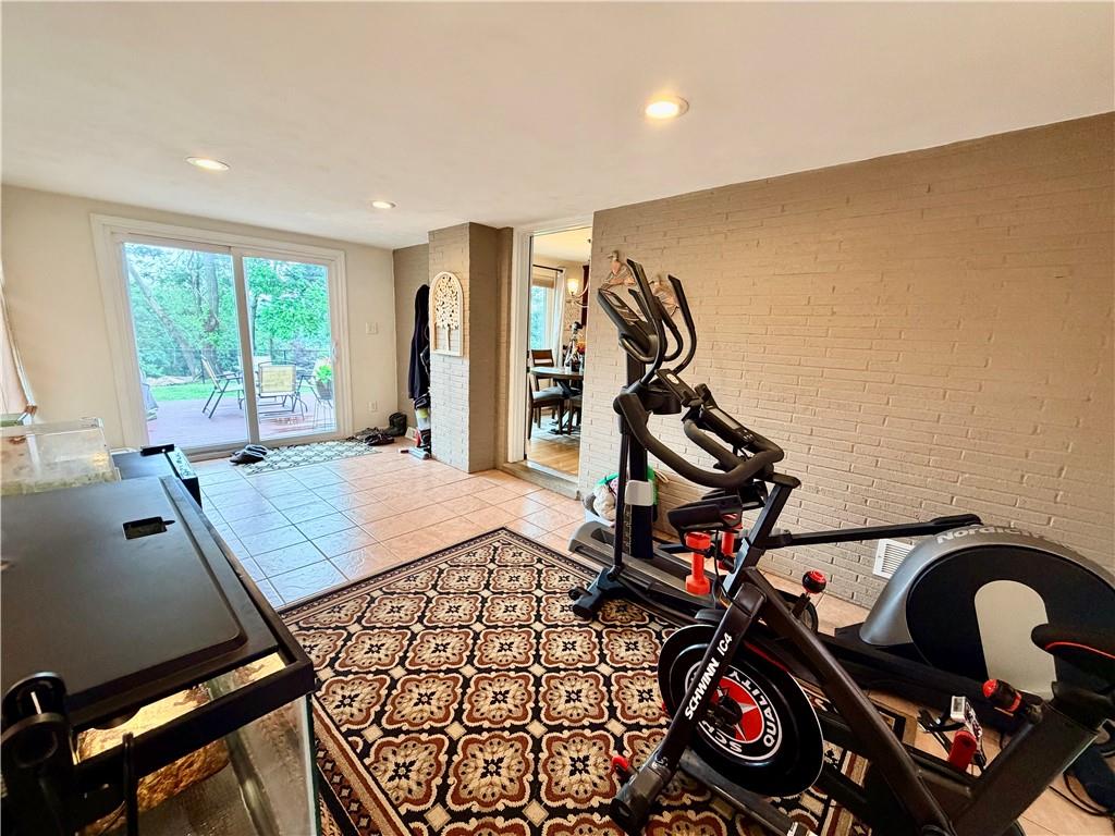 62 Observatory Street Manor, PA 15665 - Photo 6 of 20 Sun Room