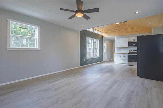 $139,900 | 109 North Creason Street, Orrick, MO 64077