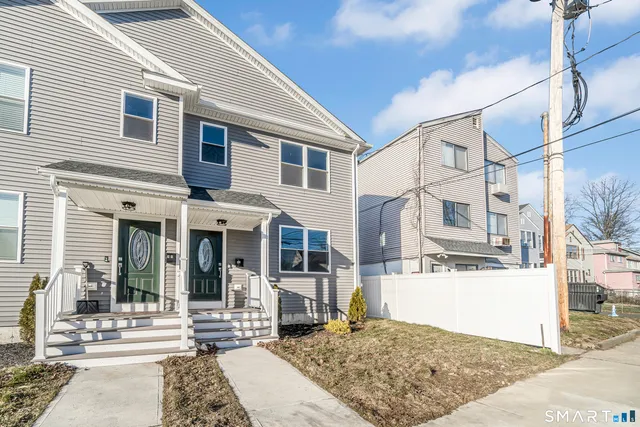 $429,900 | 92 Lincoln Avenue, Bridgeport, CT 06606