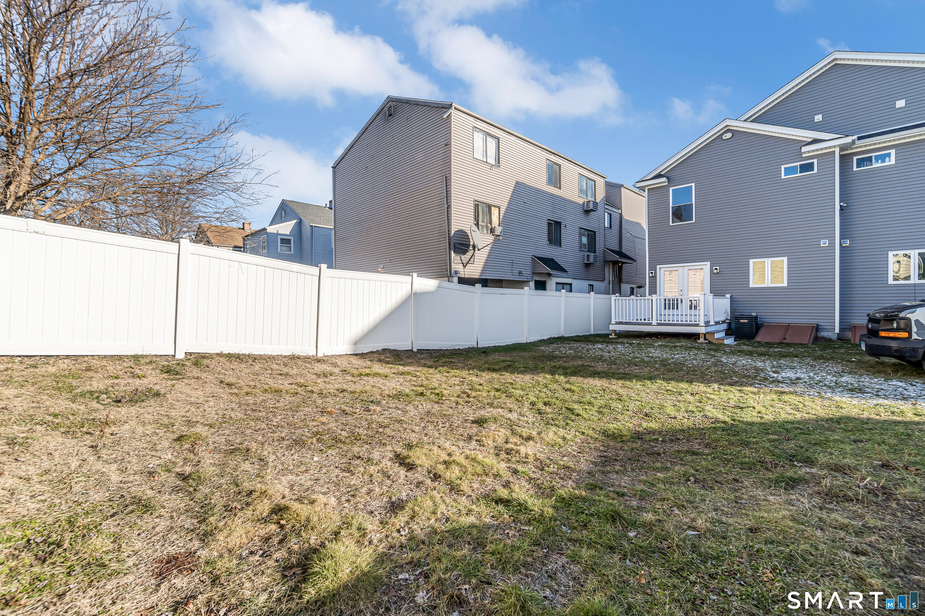 92 Lincoln Avenue Bridgeport, CT 06606 - Photo 25 of 32