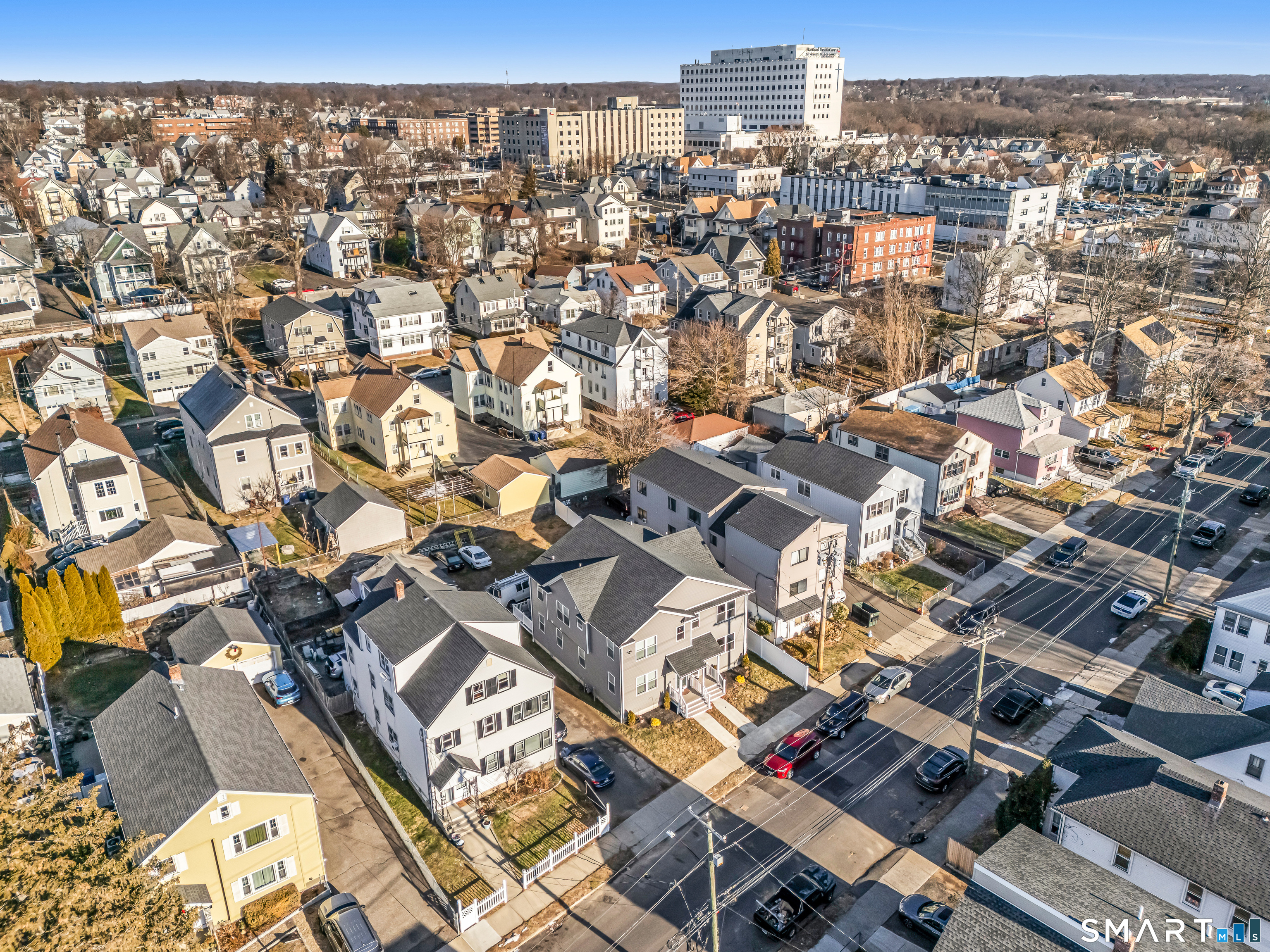 92 Lincoln Avenue Bridgeport, CT 06606 - Photo 28 of 32