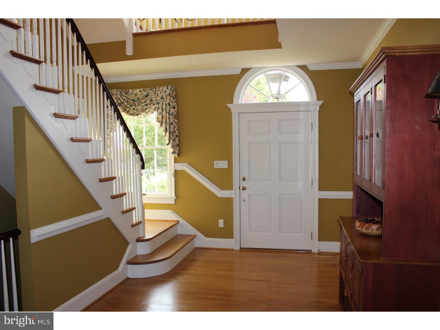 16 Leeds Road Moorestown, NJ 08057 - Photo 16 of 25 Foyer