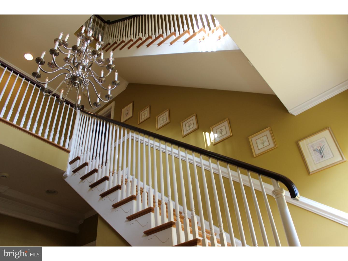 16 Leeds Road Moorestown, NJ 08057 - Photo 17 of 25 Foyer