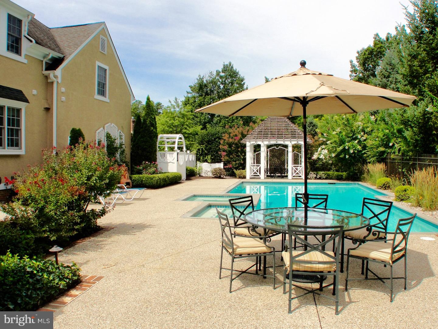 16 Leeds Road Moorestown, NJ 08057 - Photo 20 of 25 Pool