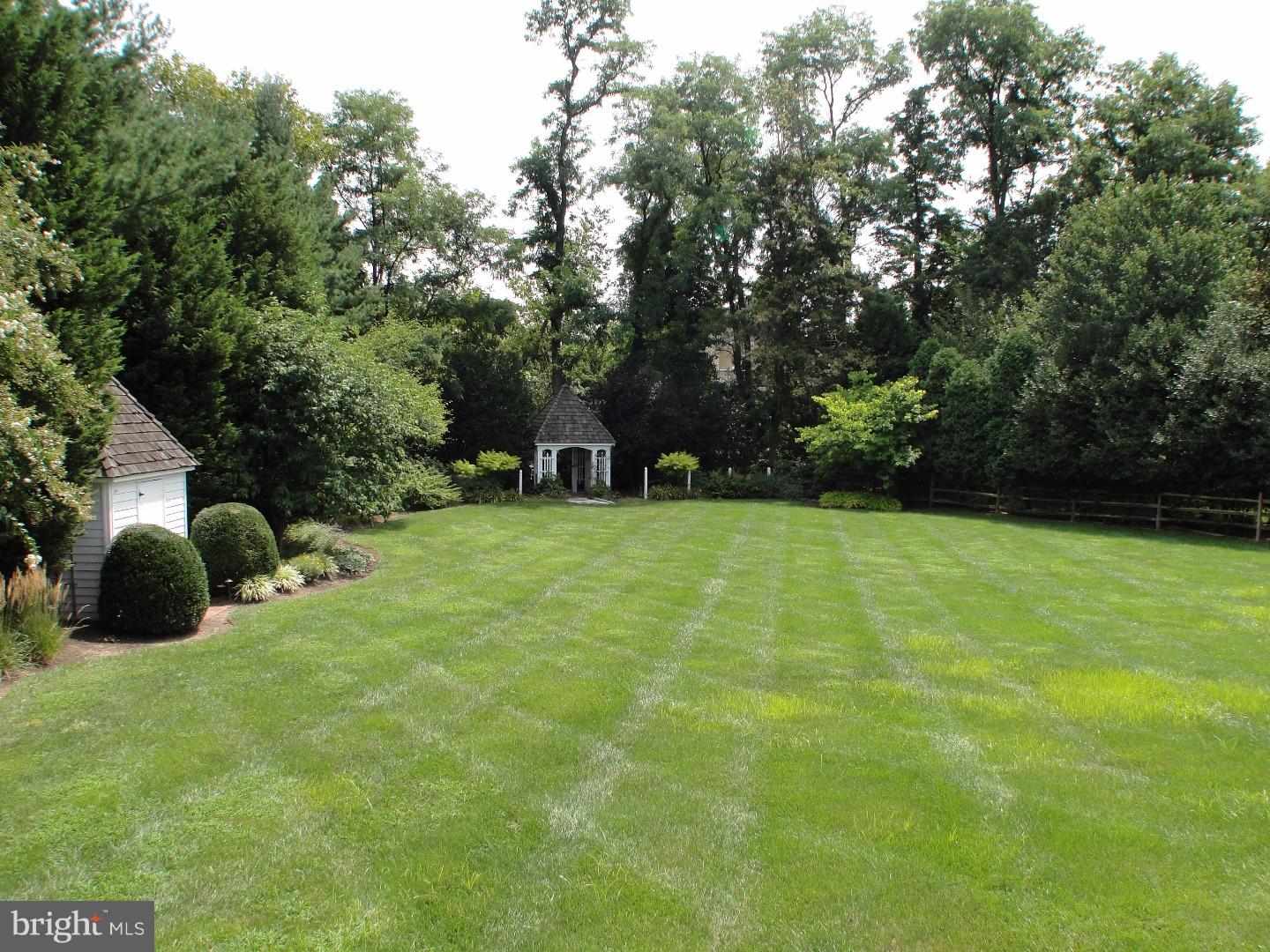 16 Leeds Road Moorestown, NJ 08057 - Photo 21 of 25 Back Yard