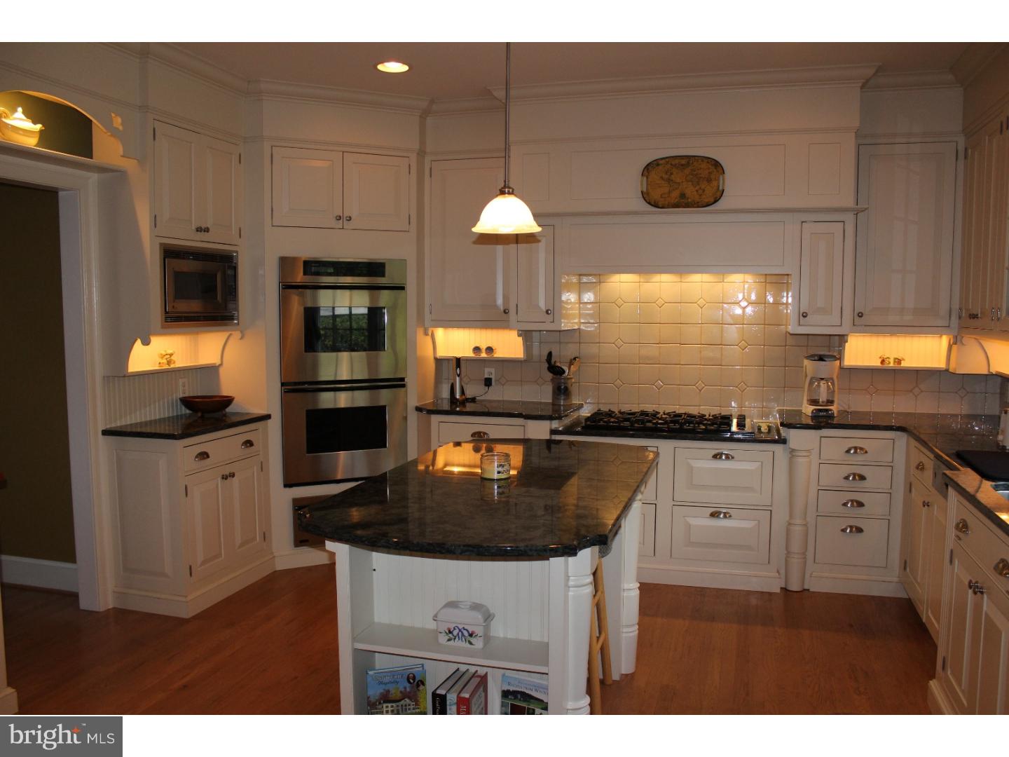 16 Leeds Road Moorestown, NJ 08057 - Photo 4 of 25 Kitchen