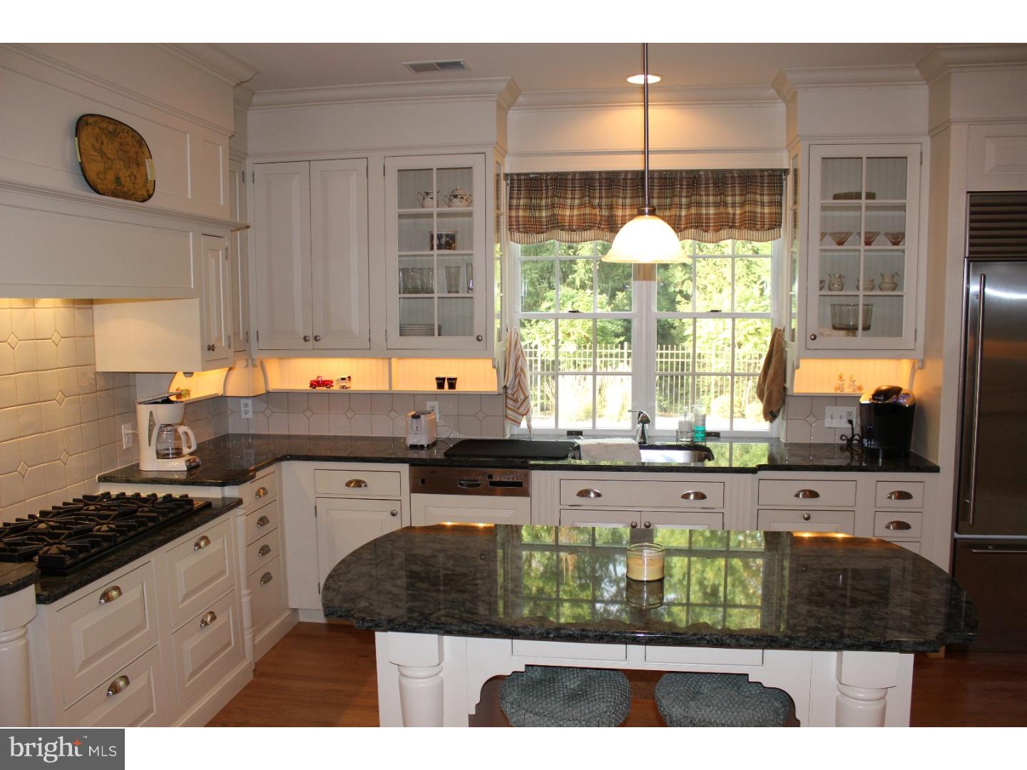 16 Leeds Road Moorestown, NJ 08057 - Photo 5 of 25 Kitchen
