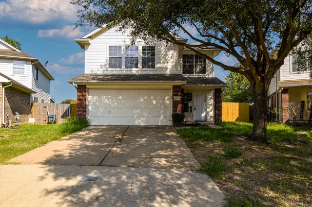 $2,100 | 19362 Moss Meadow Lane, Katy, TX 77449