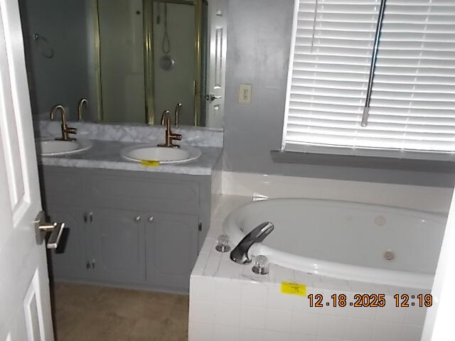 3884 Old Waynesboro Road Augusta, GA 30906 - Photo 4 of 15 Primary Bath