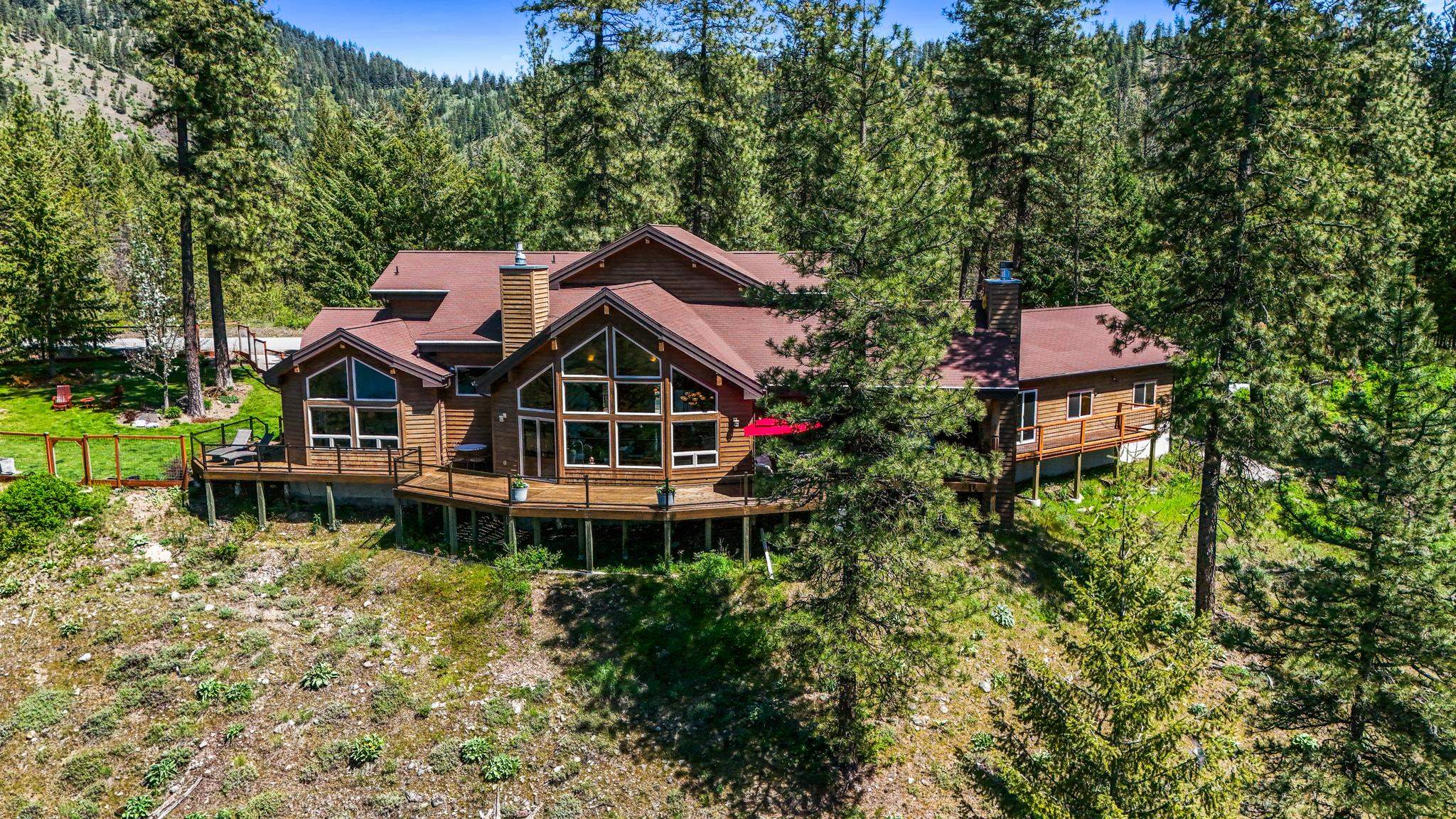 282 Bench Road Newport, WA 99156 - Photo 1 of 49 Gallery Image 1