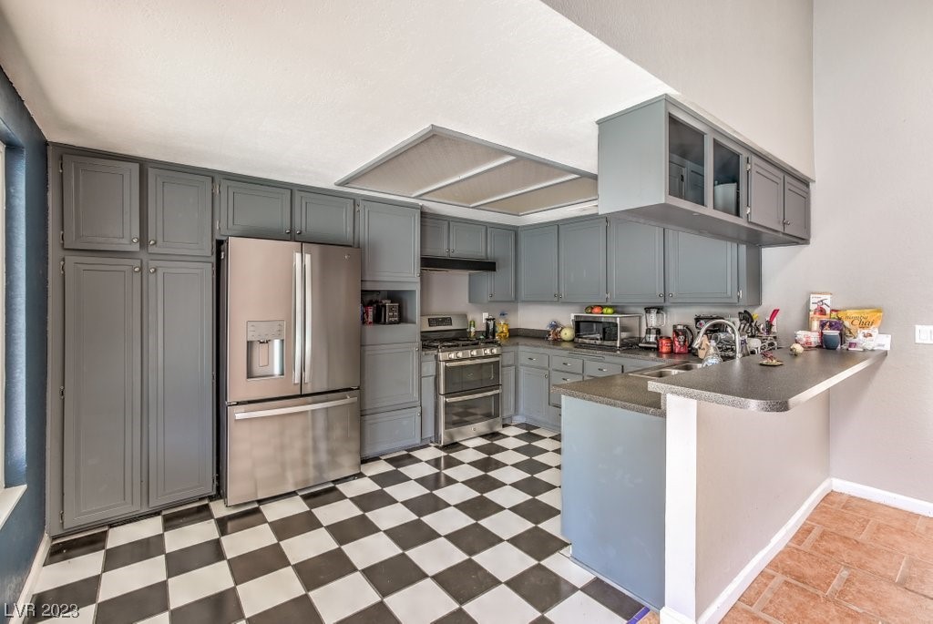 4447 Fernbrook Road Las Vegas, NV 89103 - Photo 12 of 42 Gallery Image 12