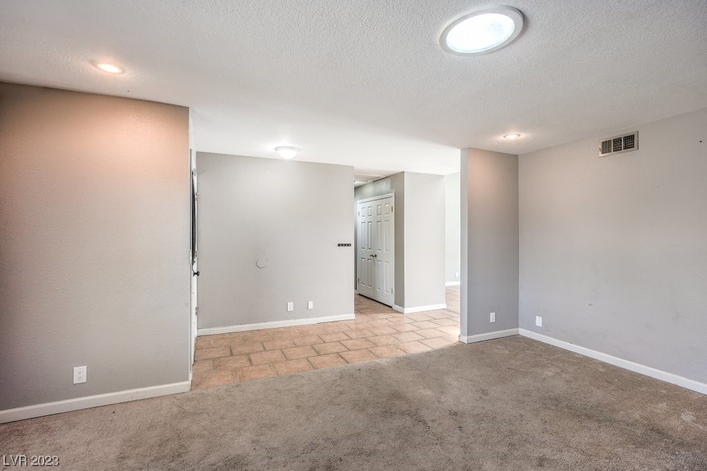 4447 Fernbrook Road Las Vegas, NV 89103 - Photo 8 of 42 Gallery Image 8