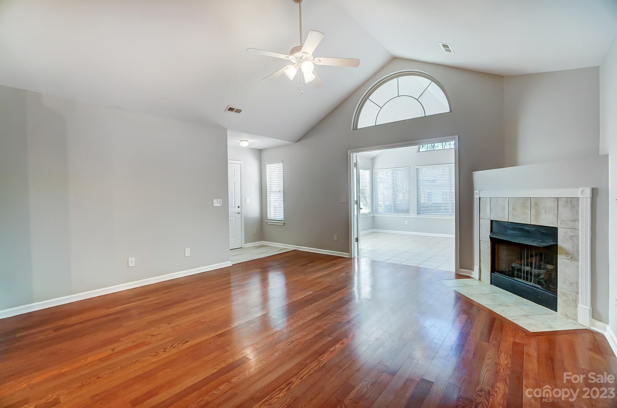 756 Ledgestone Court Tega Cay, SC 29708 - Photo 8 of 45 Gallery Image 8