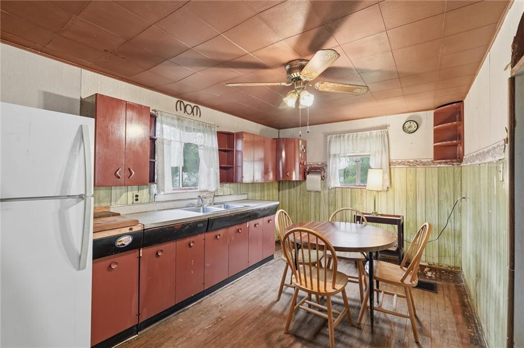 1058 Thompson Run Road West Mifflin, PA 15122 - Photo 13 of 50 Gallery Image 13
