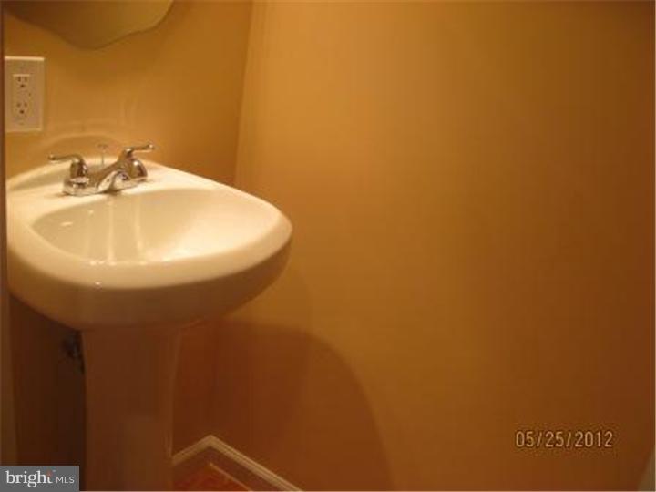 7744 Temple Road Philadelphia, PA 19150 - Photo 17 of 21 Half Bath