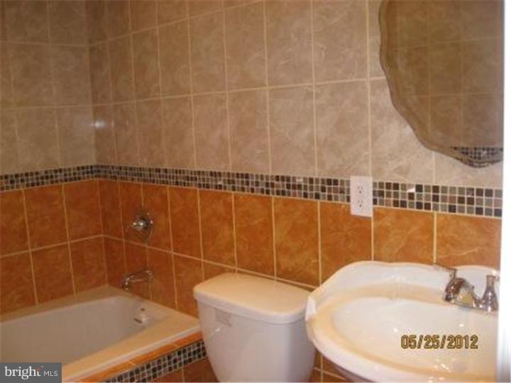 7744 Temple Road Philadelphia, PA 19150 - Photo 8 of 21 Master Bathroom