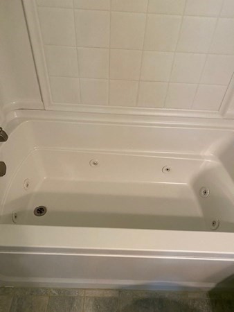 110 Maple Place, Unit 7 Dedham, MA 02026 - Photo 16 of 17 a bathroom view