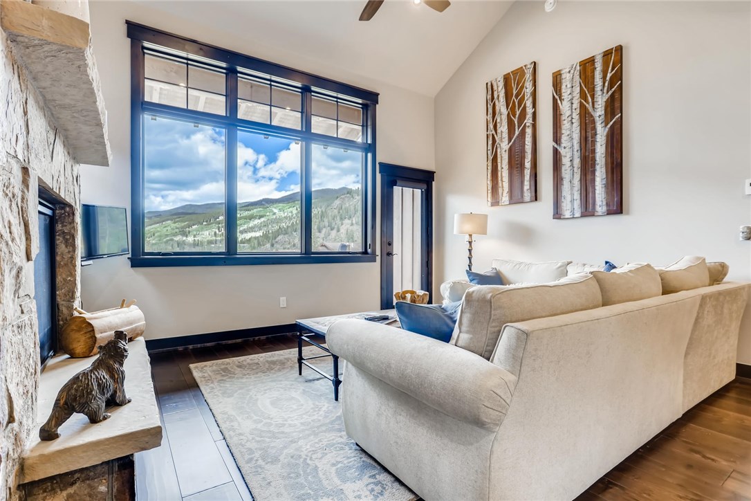 851 Independence Road, Unit 5A Keystone, CO 80435 - Photo 4 of 28 Gallery Image 4