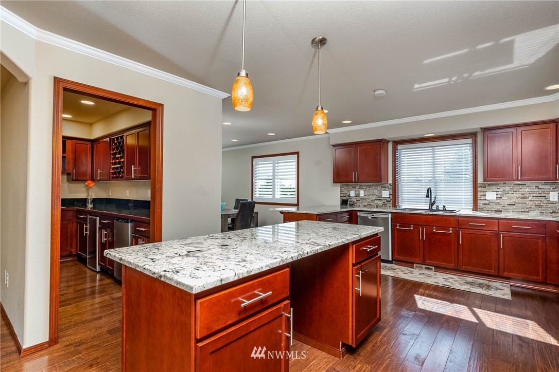 476 Barry Loop Mount Vernon, WA 98274 - Photo 11 of 40 Gallery Image 11