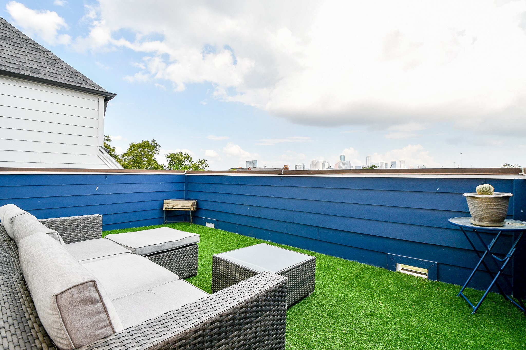 4604 Chartres Street Houston, TX 77004 - Photo 20 of 20 This spectacular private rooftop terrace is an absolute showstopper! Lush artificial turf, comfortable outdoor seating, and sweeping unobstructed views of the iconic Houston skyline create the ultimate urban escape. Morning coffee, evening cocktails, or stargazing under the city lights, this rooftop delivers it all!