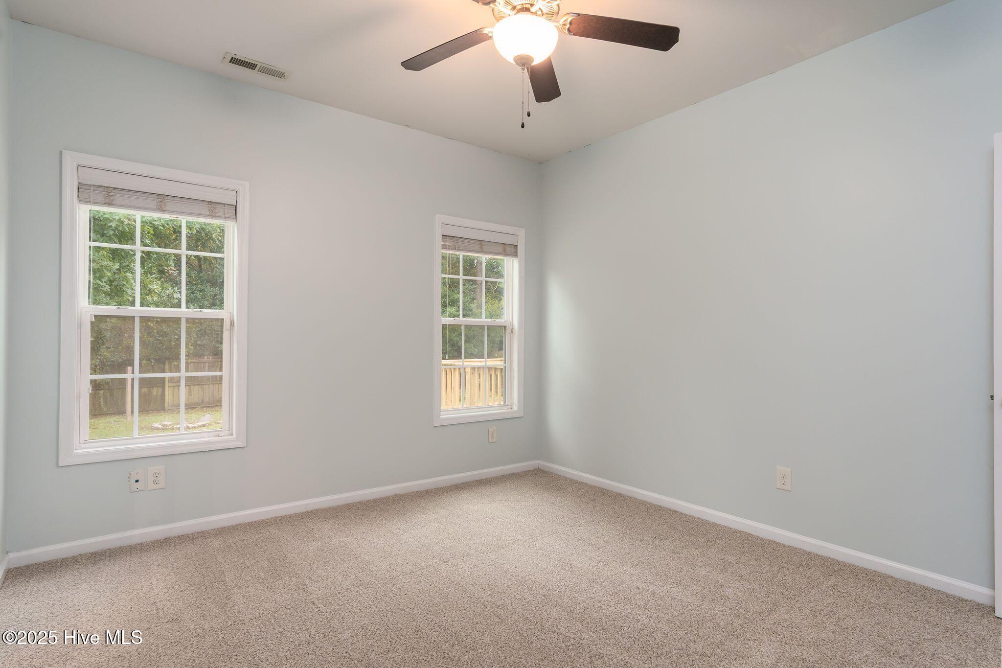 411 Peppermint Drive Hubert, NC 28539 - Photo 19 of 37 411 Peppermint-19