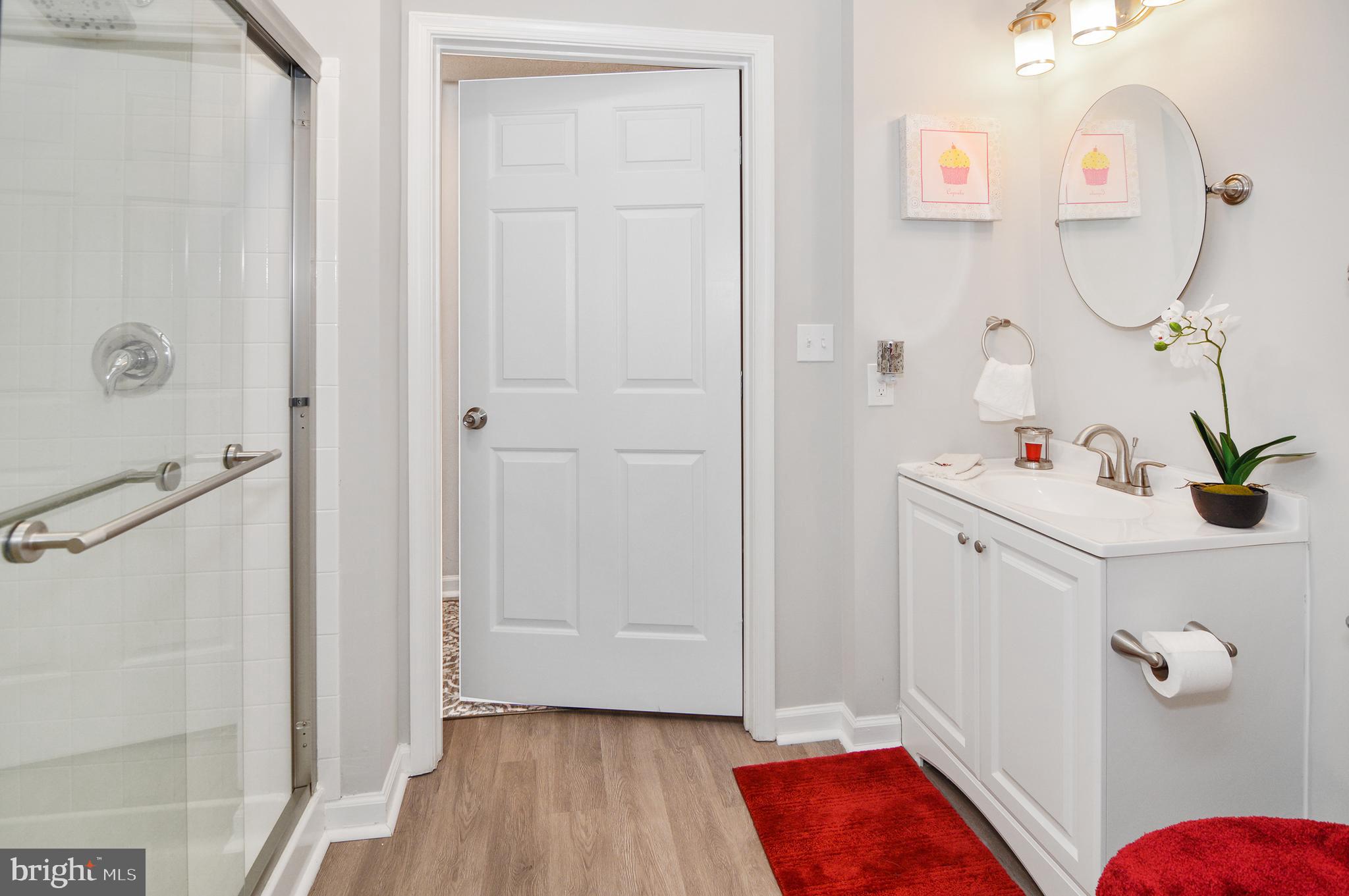 9600 Haven Farm Road, Unit E Perry Hall, MD 21128 - Photo 15 of 21 Guest Full Bathroom