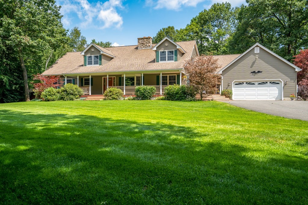 146 Fomer Road Southampton, MA 01073 - Photo 1 of 42