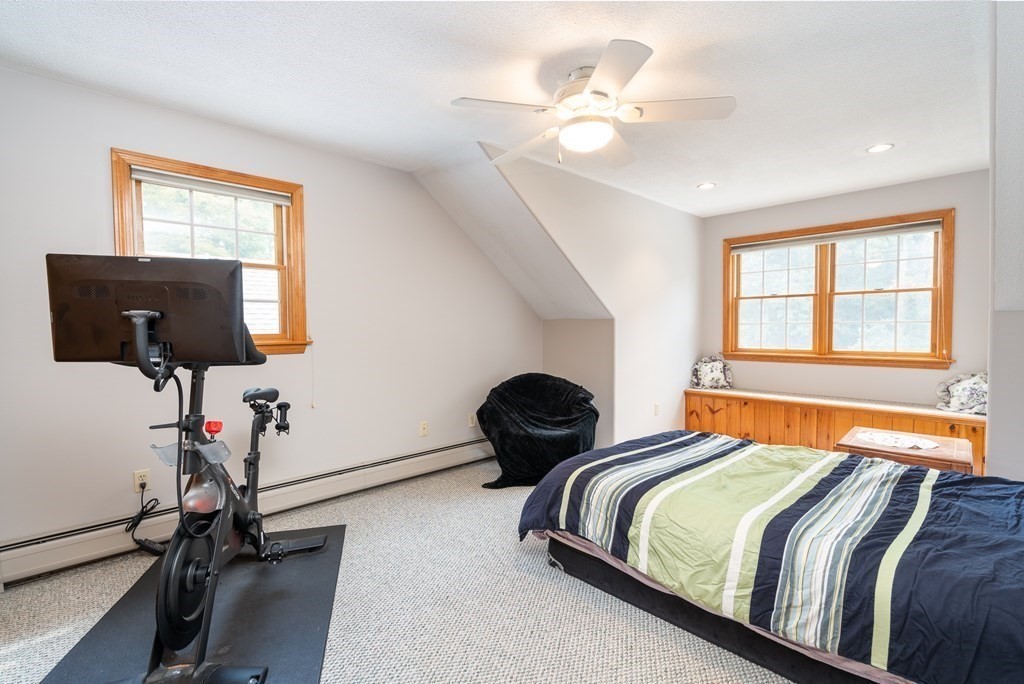 146 Fomer Road Southampton, MA 01073 - Photo 34 of 42