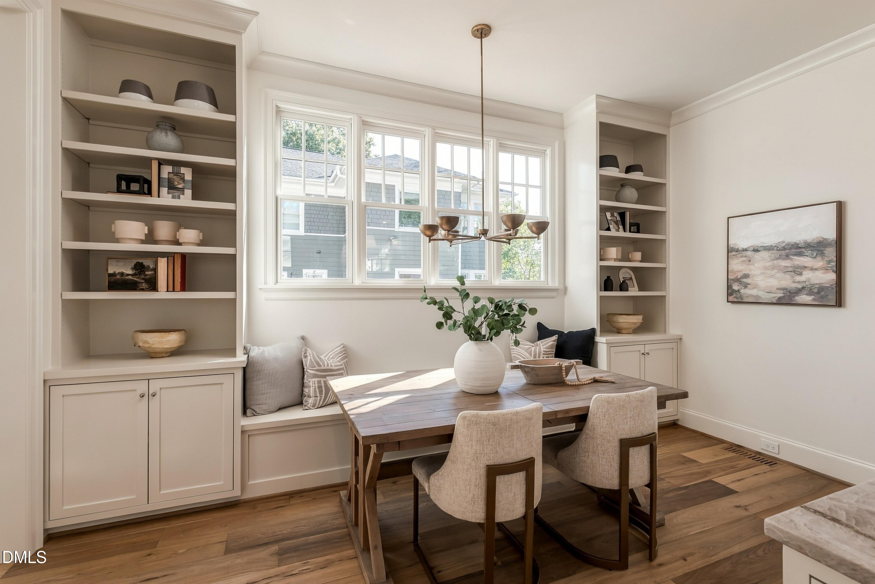 205 Park Avenue Raleigh, NC 27605 - Photo 20 of 61 Breakfast