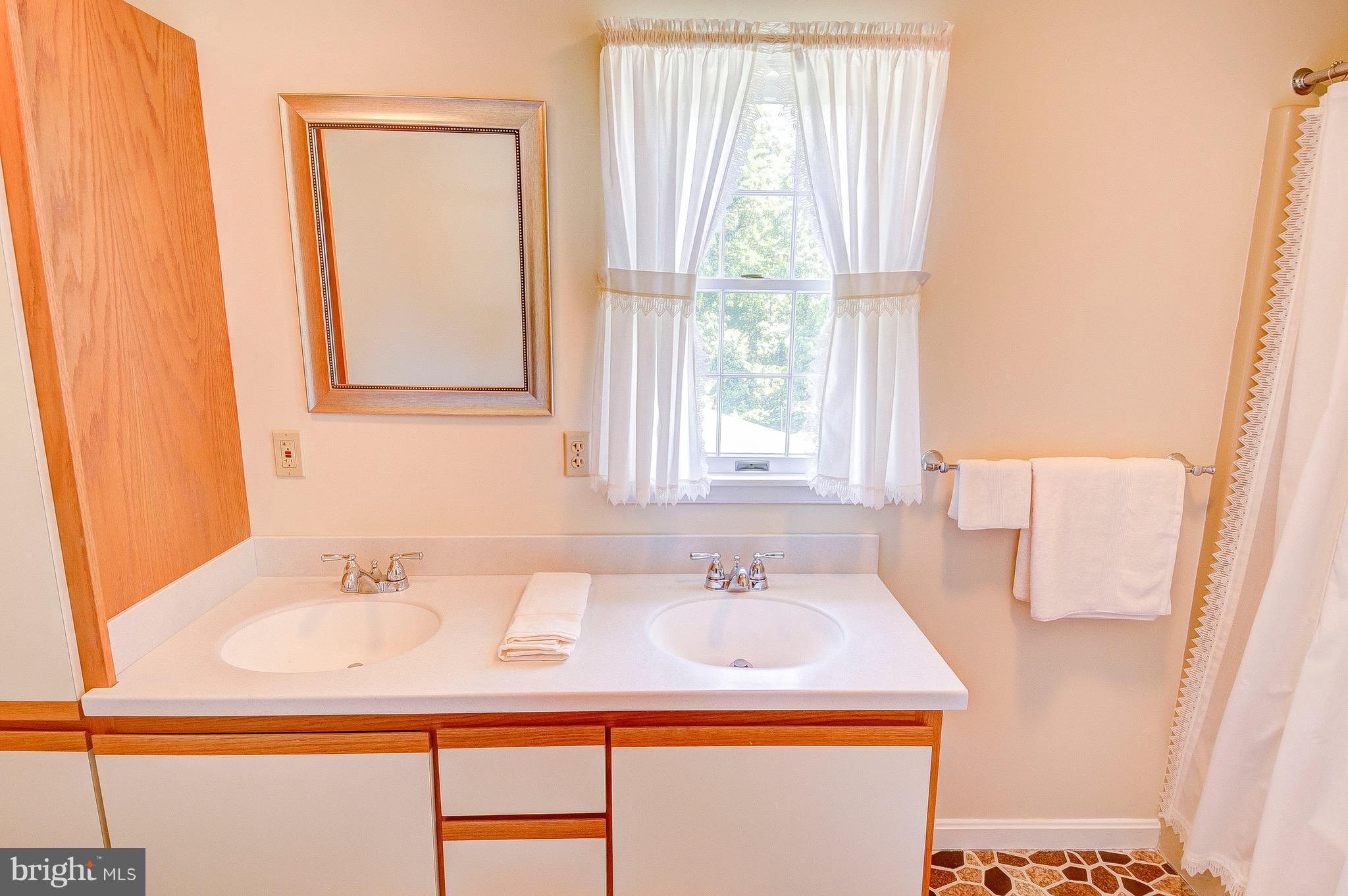 8430 Waverly Road Owings, MD 20736 - Photo 20 of 30 Bath
