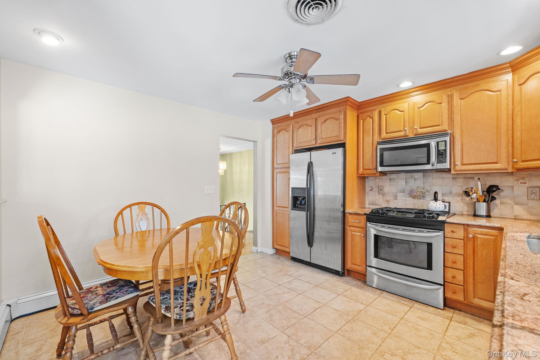 38 Haller Crescent Spring Valley, NY 10977 - Photo 8 of 24