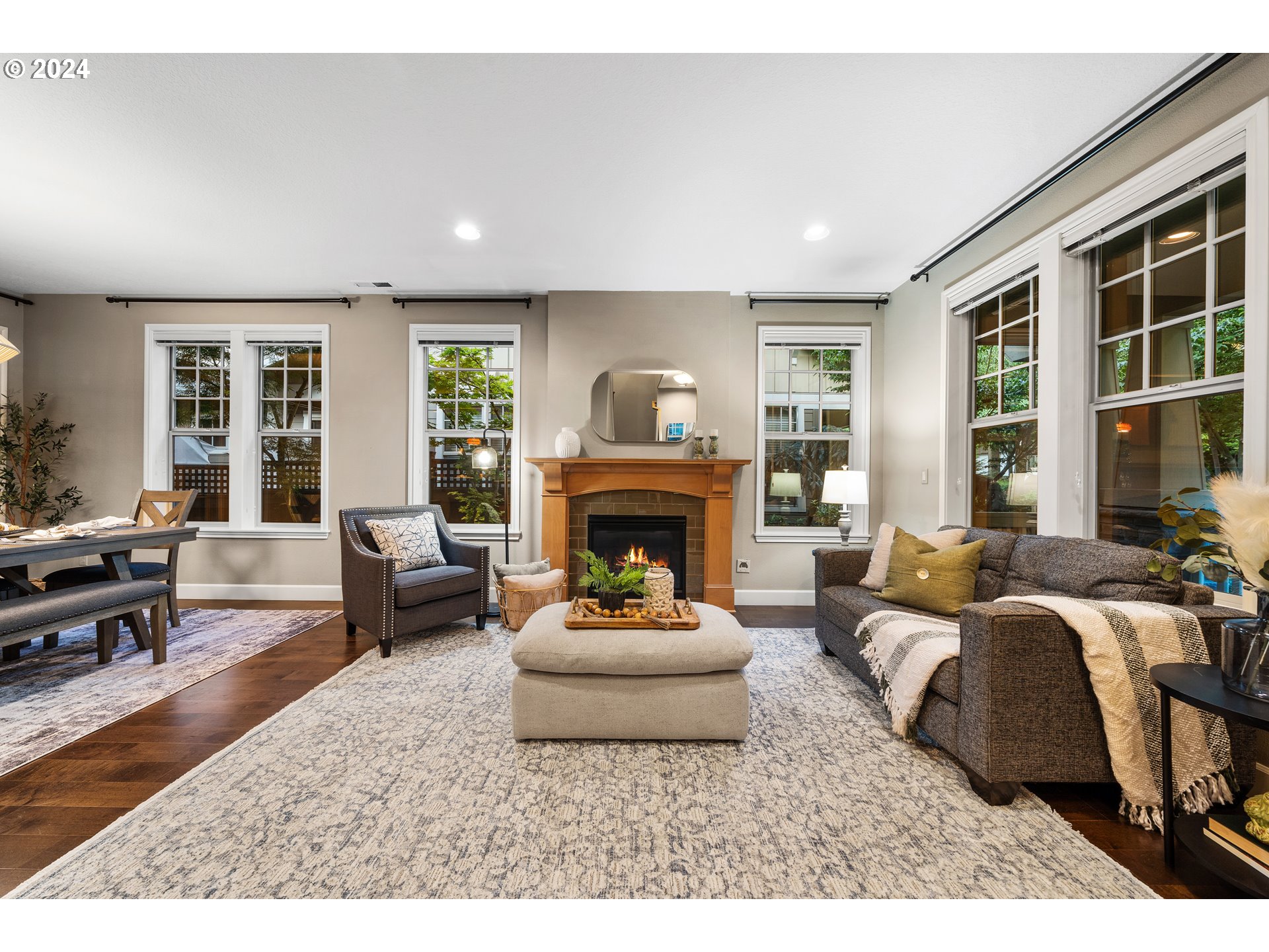 4675 Oakridge Road Lake Oswego, OR 97035 - Photo 6 of 35 Gallery Image 6