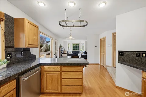 $695,000 | 5207 69th Drive Northeast, Marysville, WA 98270